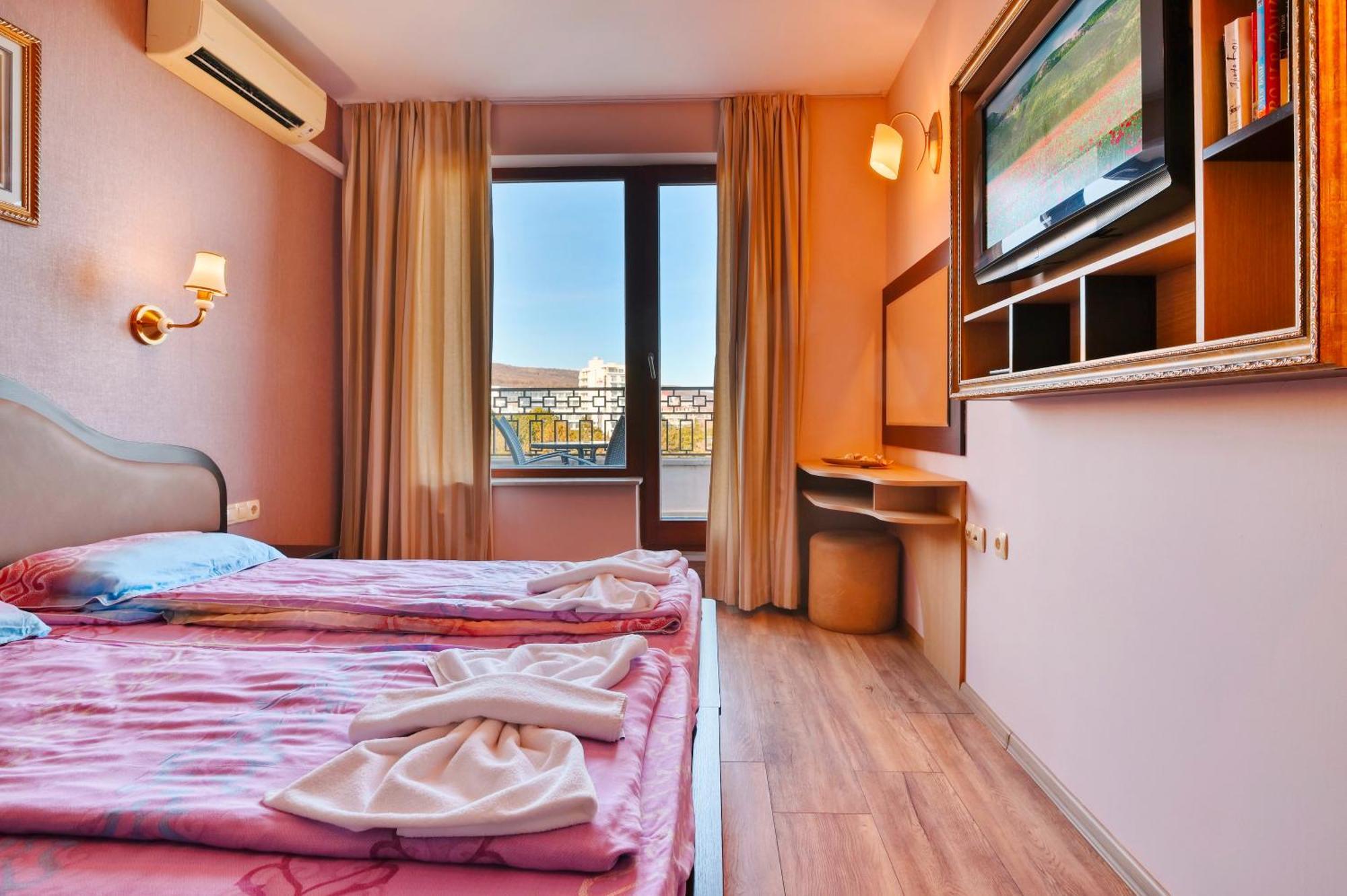 Luxury Apartment Zlatna Kotva Golden Sands Exterior photo